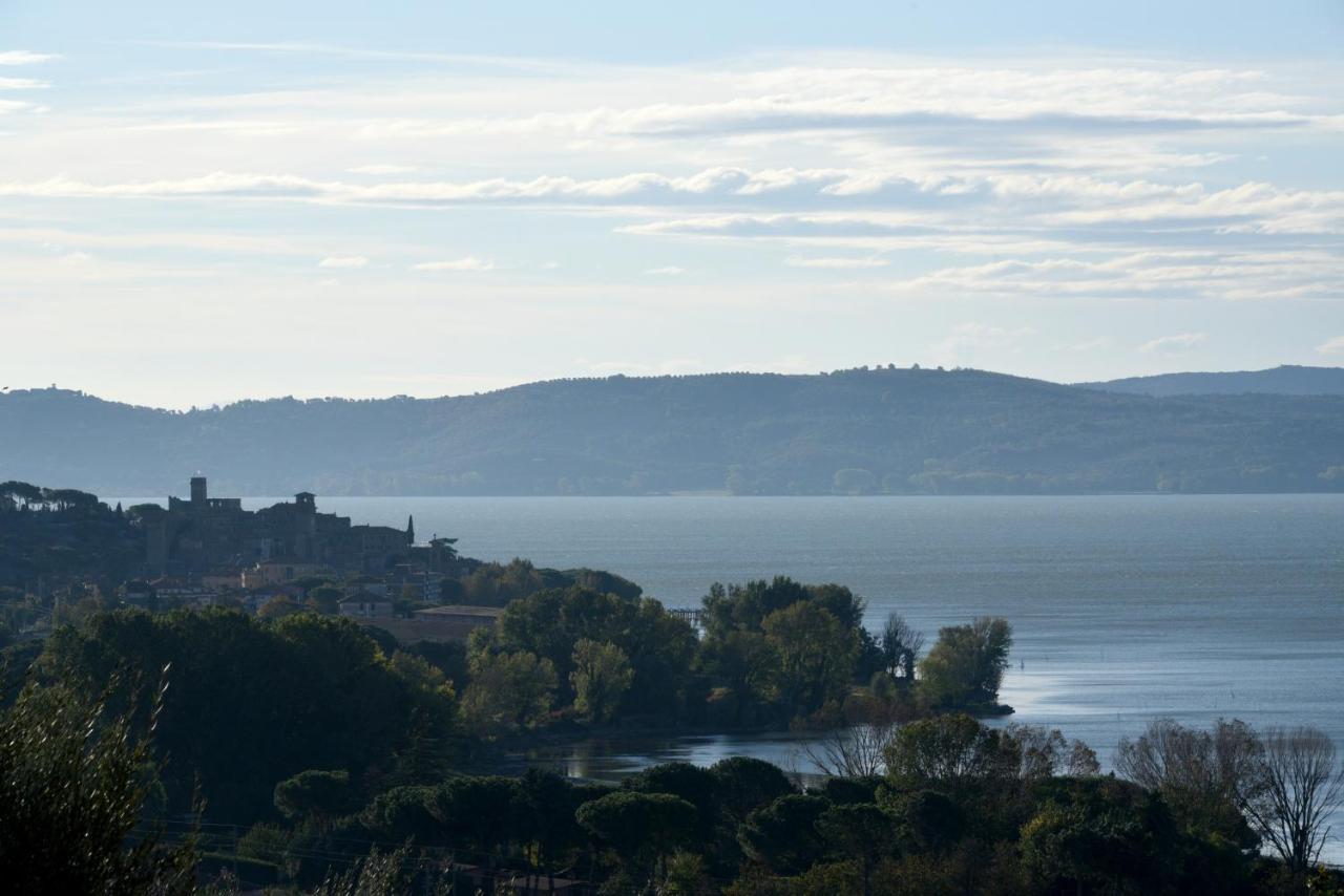 Antico Casale Tiravento Aparthotel Passignano sul Trasimeno Exterior photo